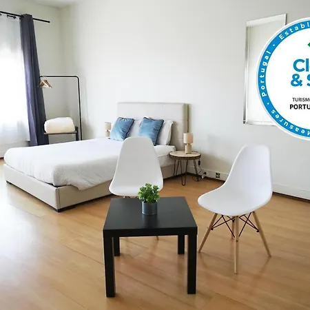 Guest house Trindade 2*