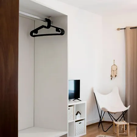 Guest house Trindade 2*