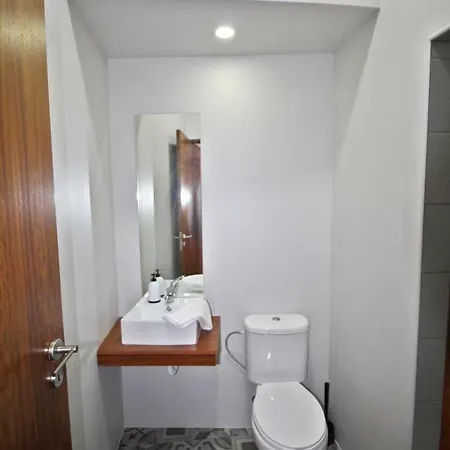 Guest house Trindade 2*